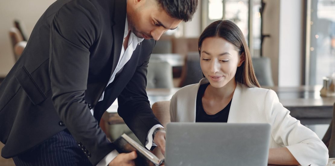 Estrategia y Procesos de Recursos Humanos Estrategia y Procesos de Recursos Humanos